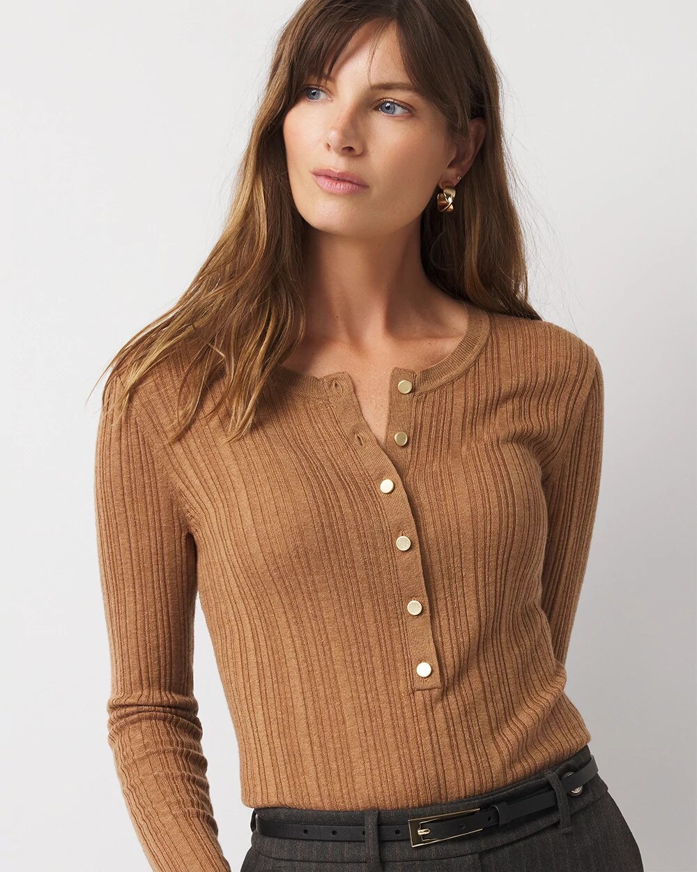 WHBM_LS20Sweater20Henley_570394649_NEU007092_OF_ALT202.jpeg