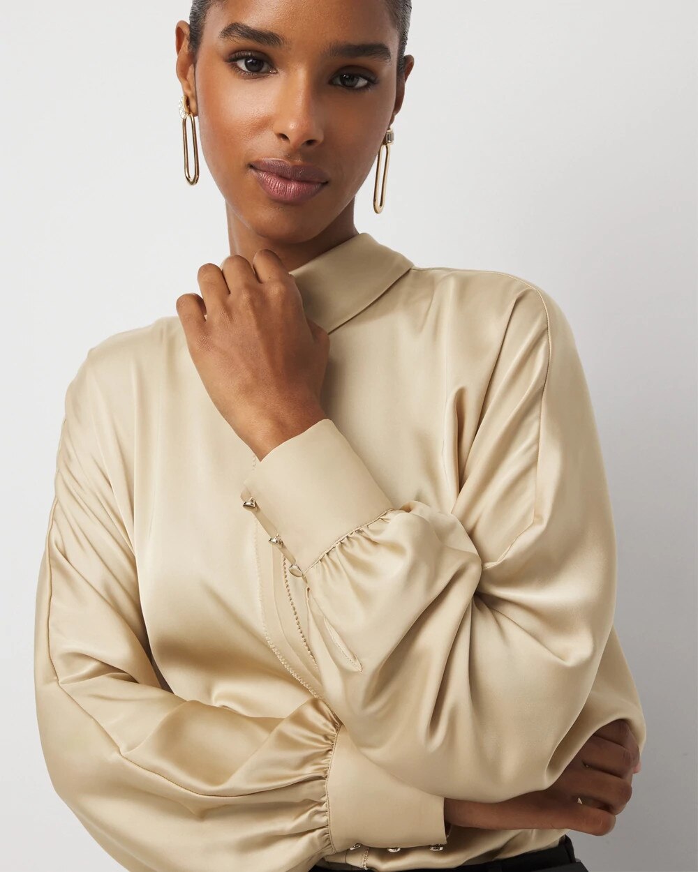 WHBM_LS20Tie20Nk20Dolman20Blouse_570403483_NEU003674_OF_ALT202.jpeg