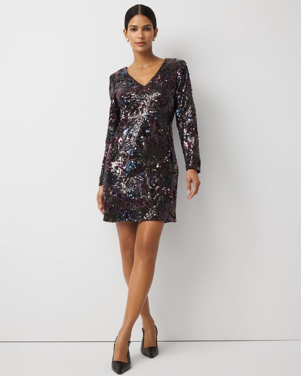 WHBM_LS20V-Nk20Sequin20Mini_570401574_BLK004846_OF_ALT201-3.jpeg