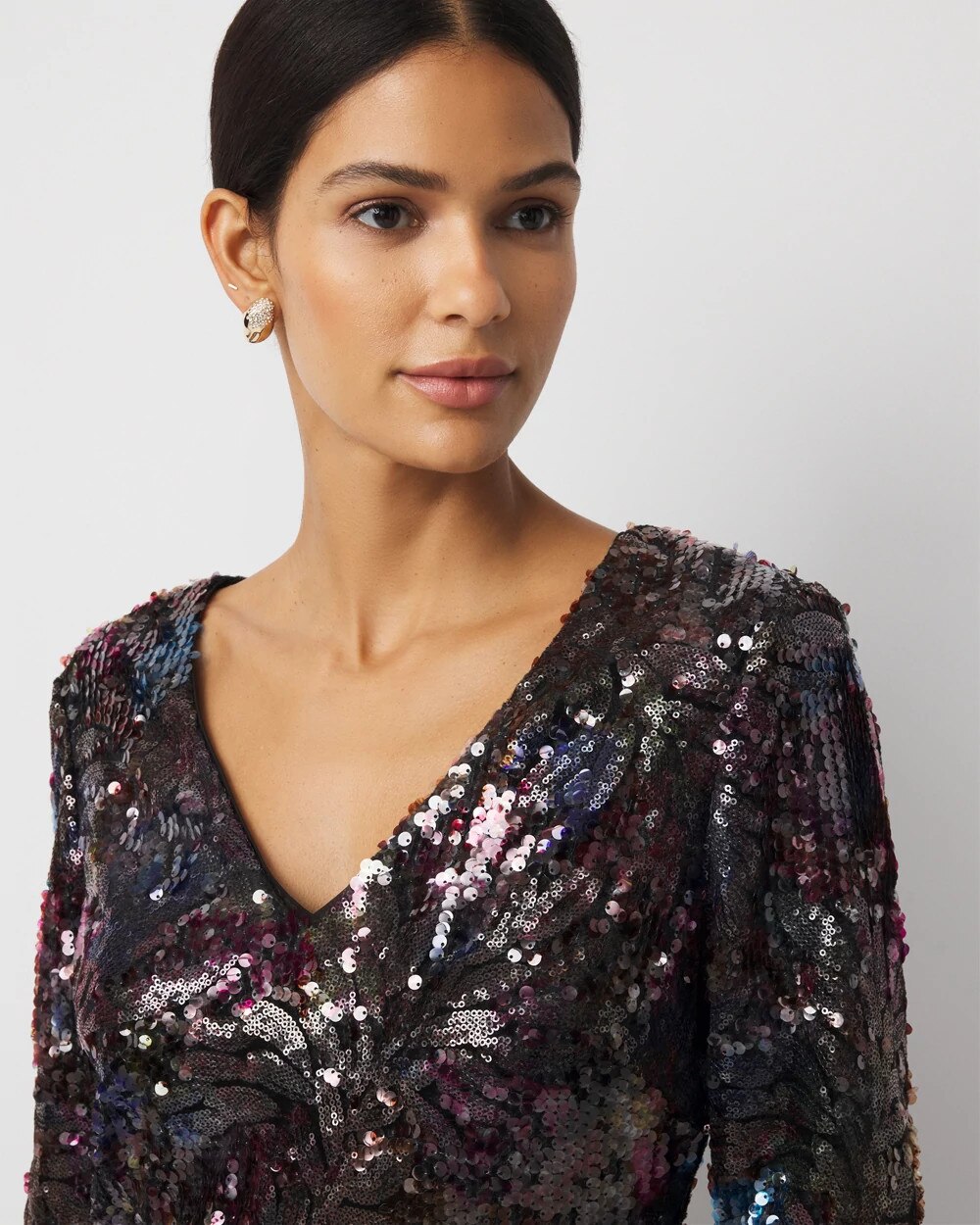WHBM_LS20V-Nk20Sequin20Mini_570401574_BLK004846_OF_ALT202-1.jpeg