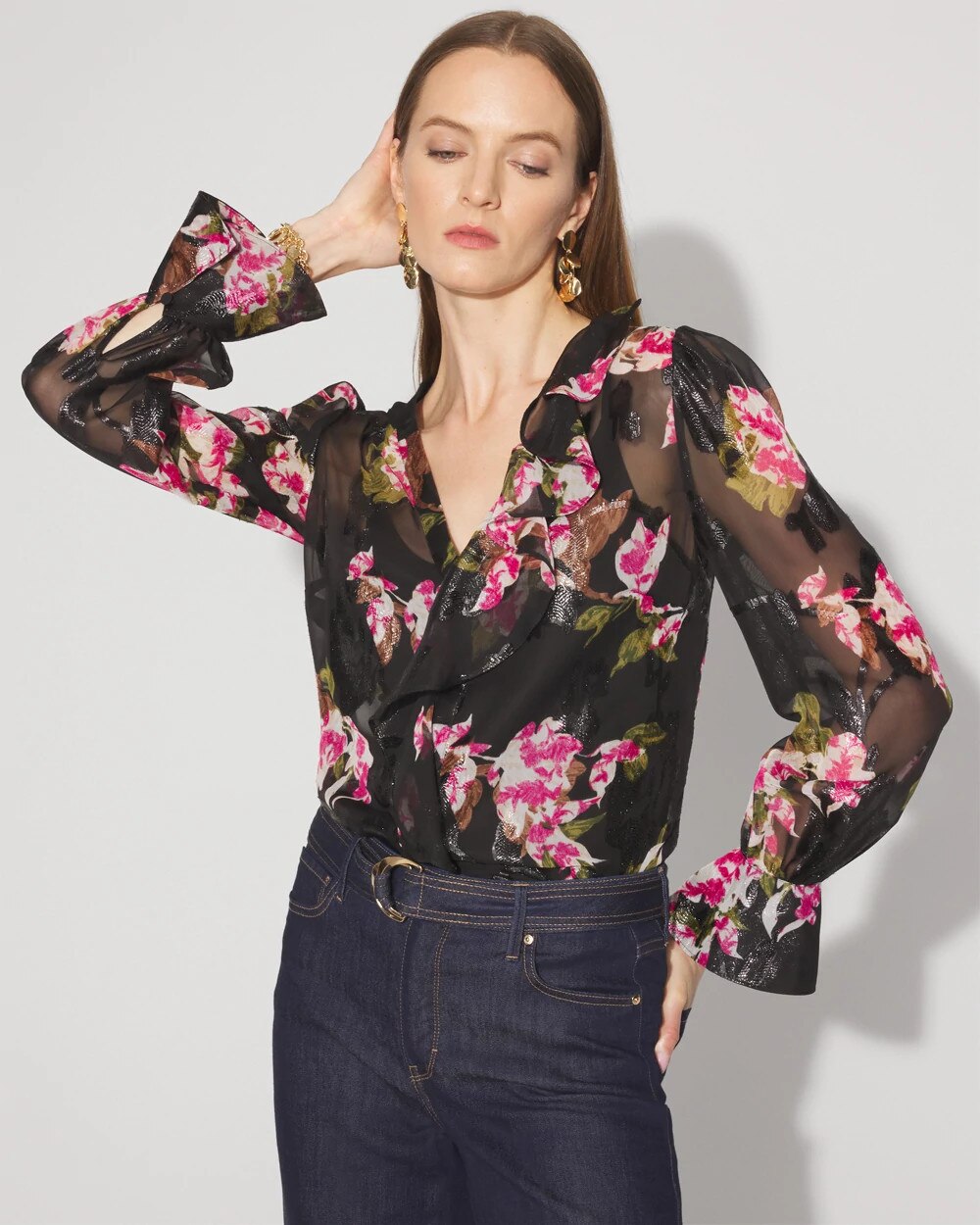 WHBM_LS20Vnk20Ruffle20Frnt20Blouse_570393386_BLK007046_OF_MAIN-1.jpeg