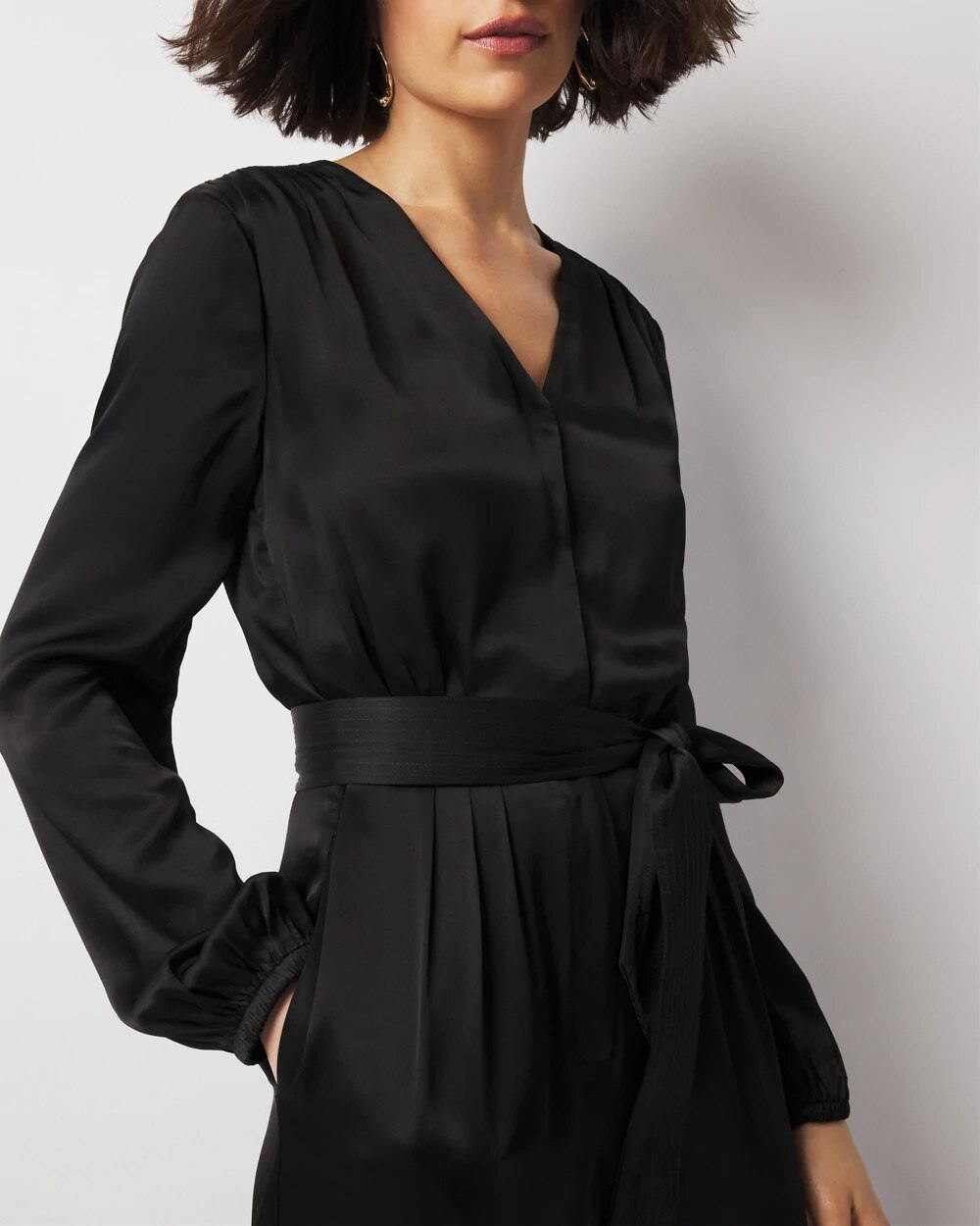 WHBM_LS20Vnk20Satin20Jumpsuit_570385389_BLK000001_OF_ALT202-1.jpeg