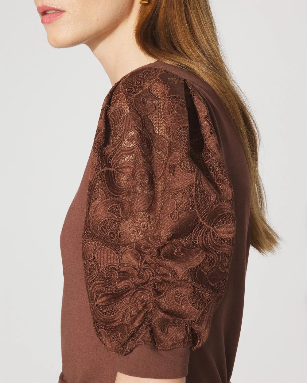 WHBM_Lace20Slv20Crew20Nk20Tee_570393314_BRN006851_OF_ALT202.jpeg