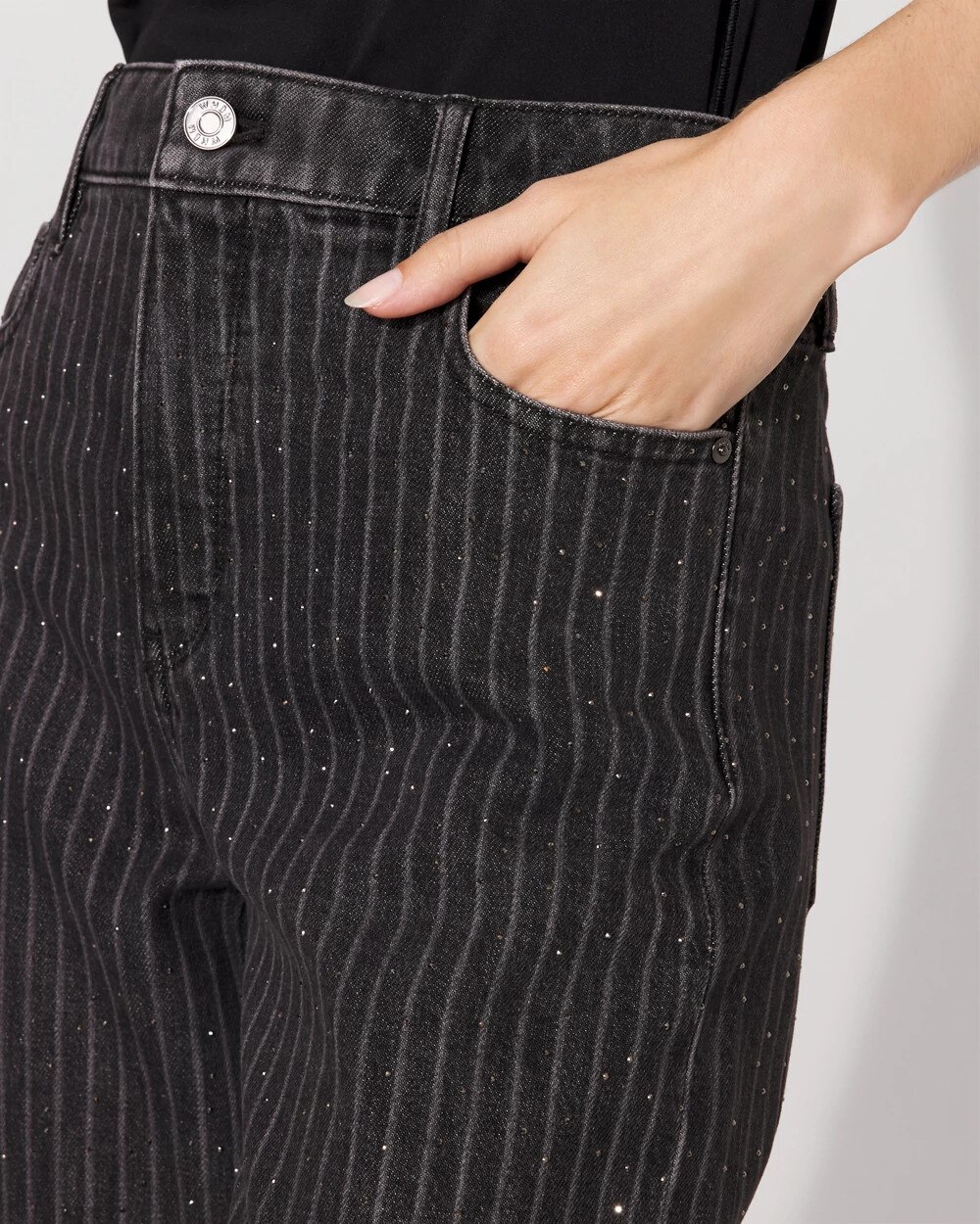 WHBM_Laser20Heatset20Trouser_570399527_BLK007252_OF_ALT202-1.jpeg