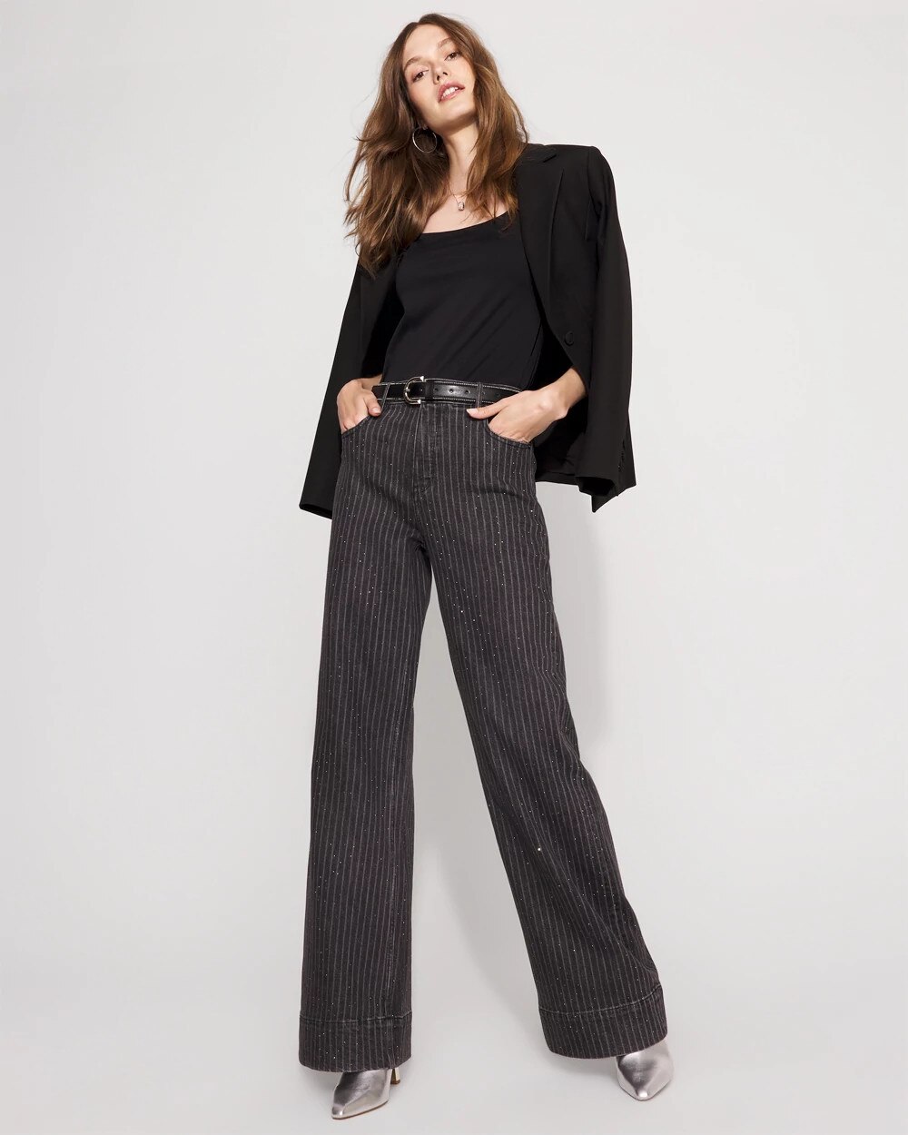 WHBM_Laser20Heatset20Trouser_570399527_BLK007252_OF_ALT203.jpeg
