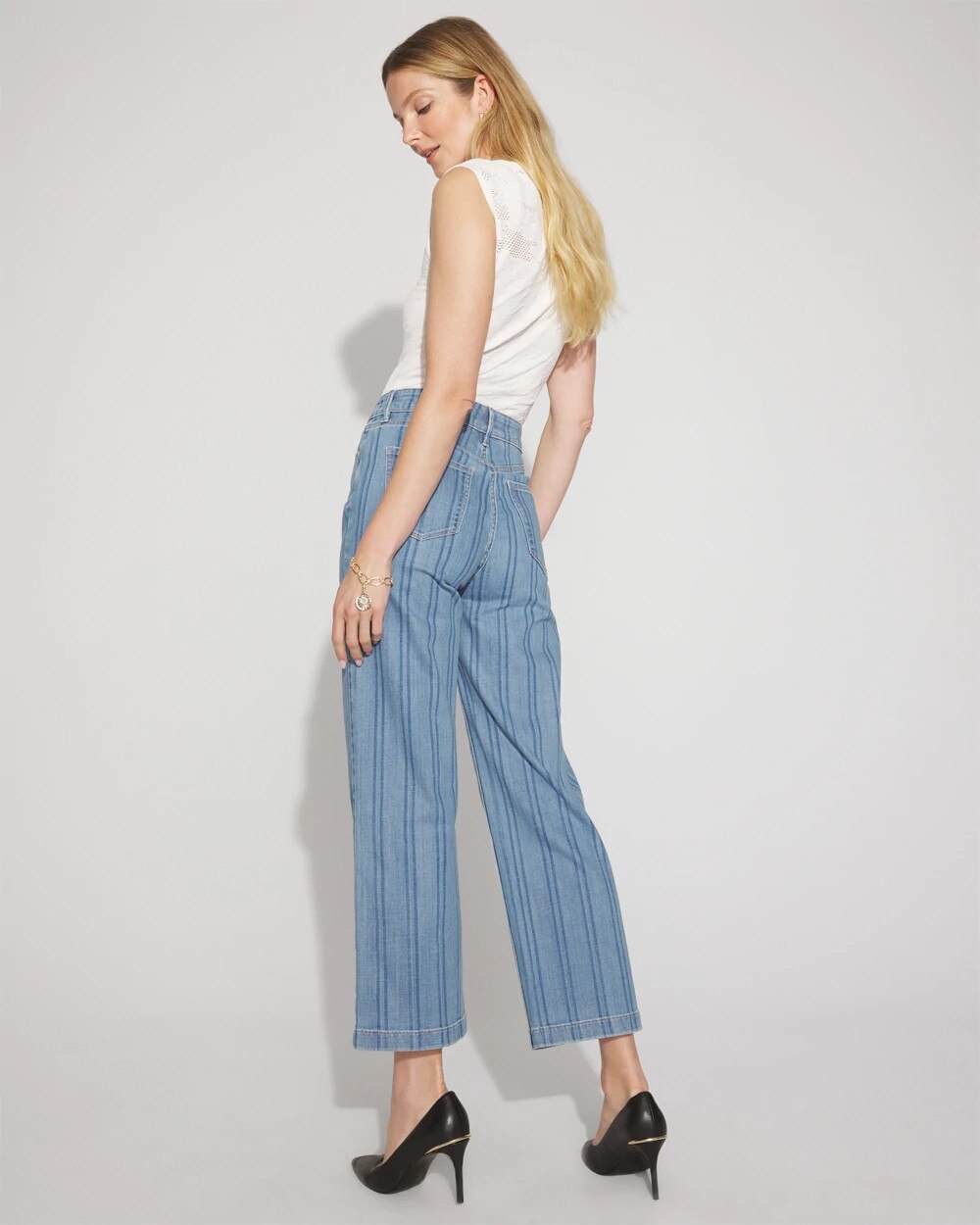 WHBM_Laser20Strpe20Trouser20Crop_570393369_BLU006521_OF_ALT201.jpeg