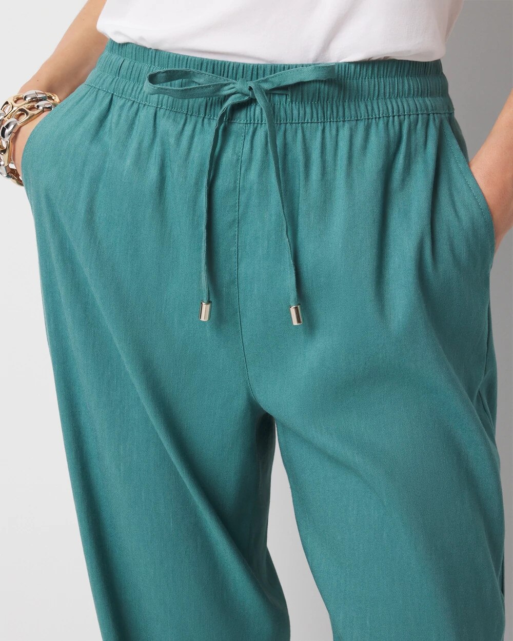 WHBM_Linen20Trouser_570390194_GRN006731_OF_ALT202-1.jpeg