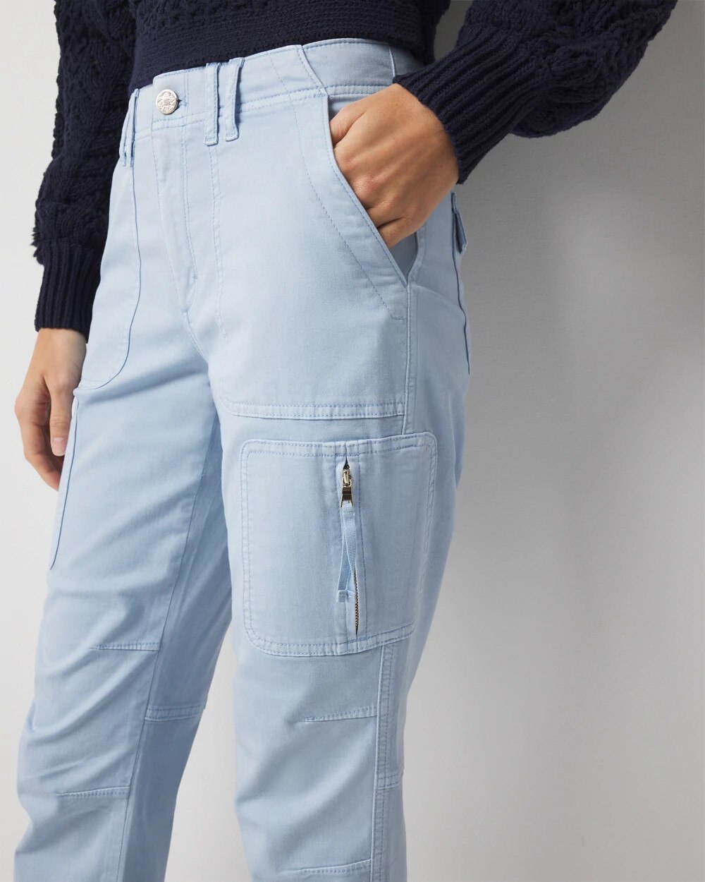 WHBM_MR20Pret20A20Pedi20Strght20Crp_570384811_BLU004457_OF_ALT202.jpeg
