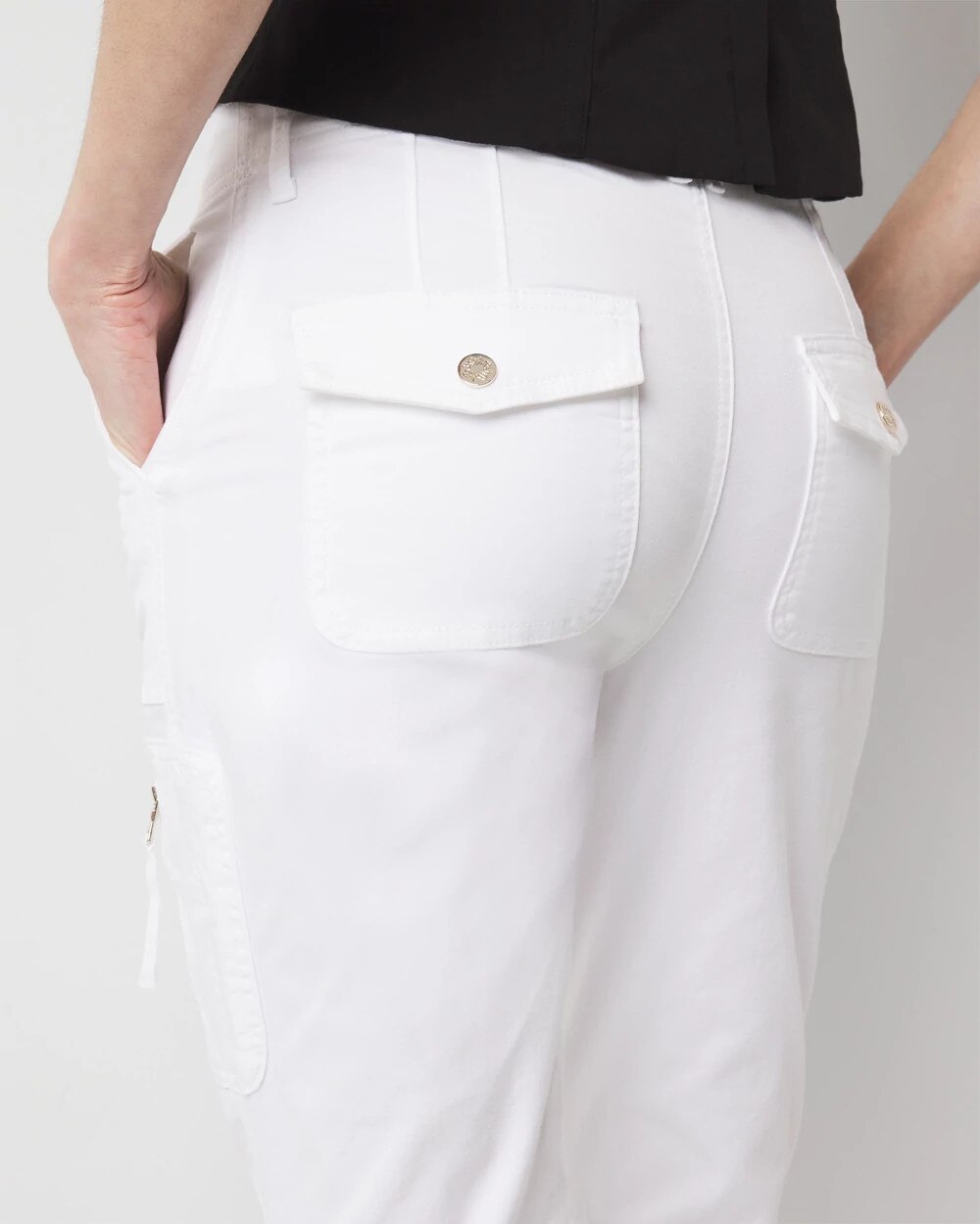 WHBM_MR20Pret20A20Pedi20Strght20Crp_570384926_WHT000100_OF_ALT202.jpeg