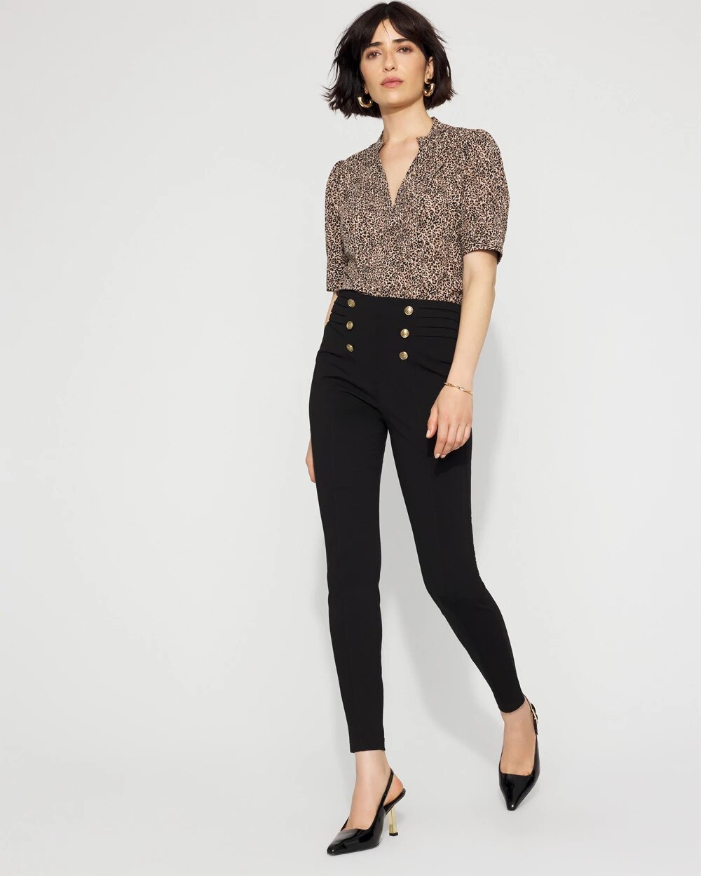 WHBM_Mariner20Pleated20Legging_570399602_BLK000001_OF_ALT203.jpeg