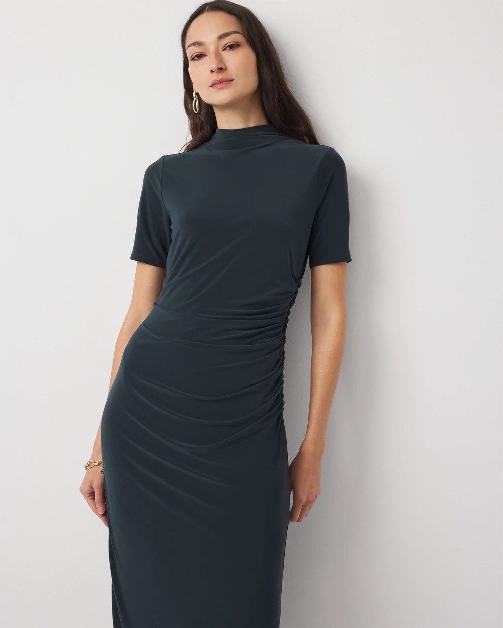 WHBM_Mck20Nk20Ruched20Midi_570402161_GRN007196_OF_ALT201.jpeg