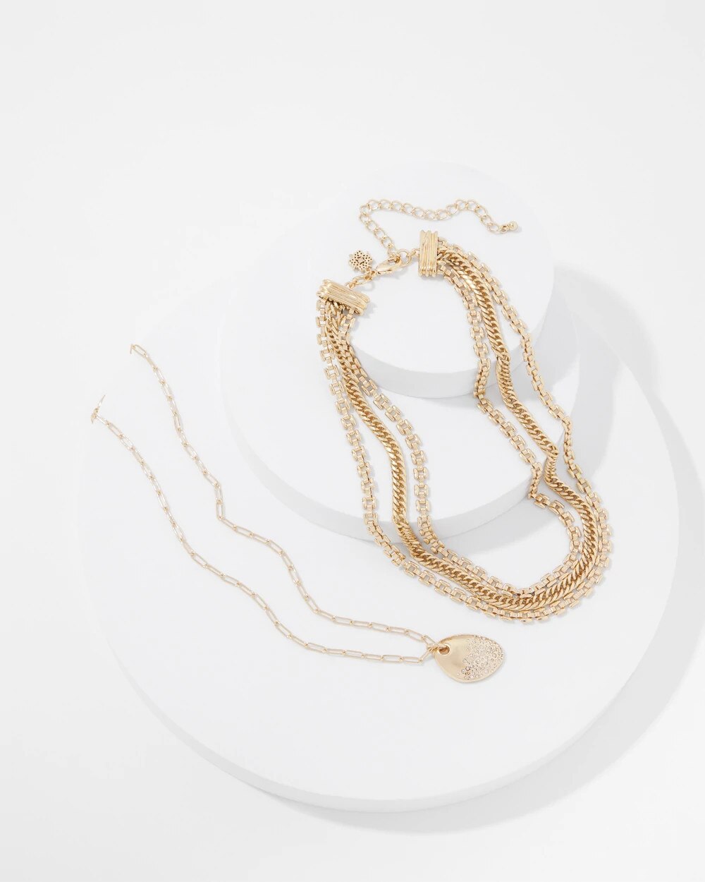 WHBM_NK20Gld20Cnvt20Dusted20Pave_570403168_TAN000932_TT_ALT201.jpeg