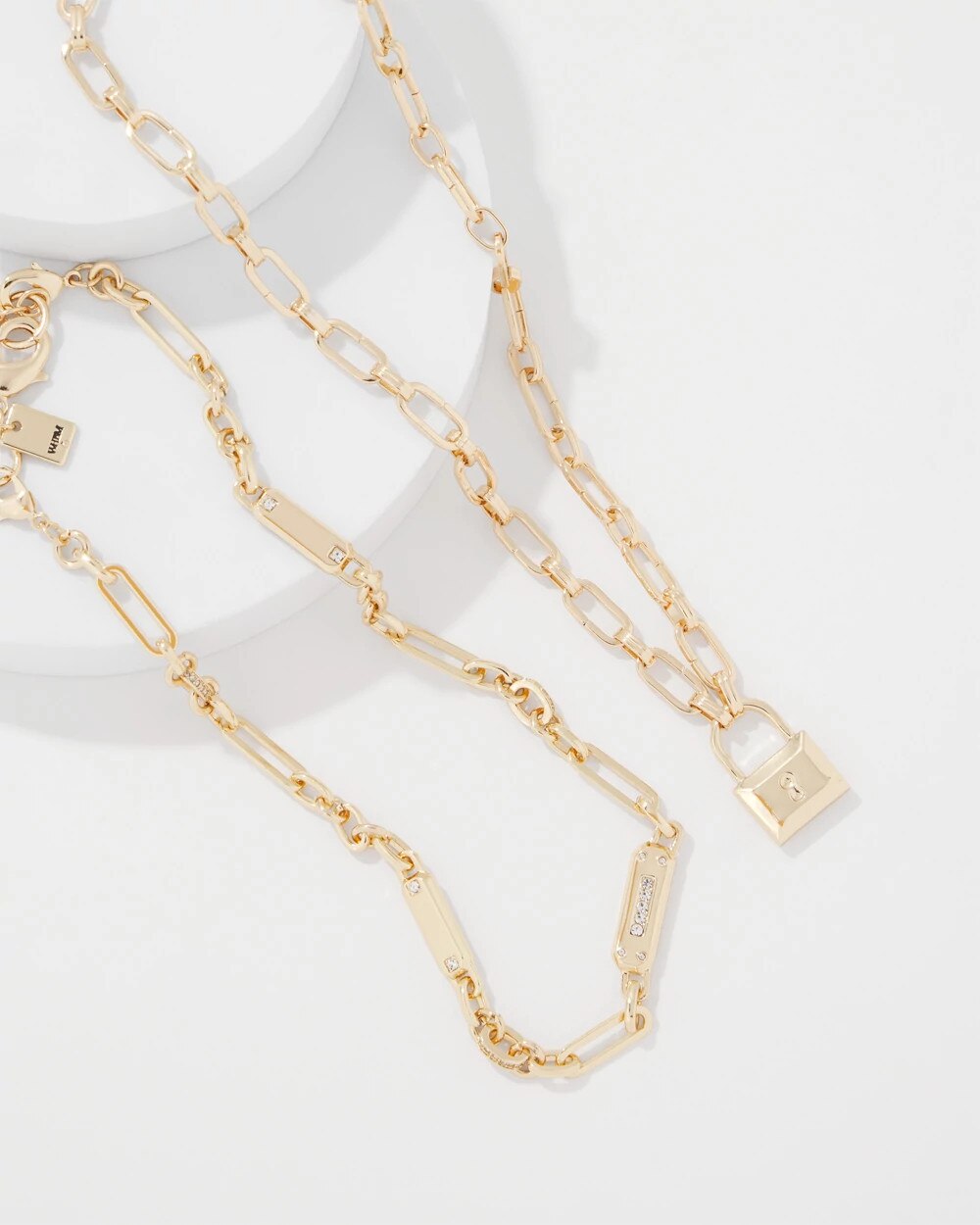 WHBM_NK20Gld20Cnvt20Padlock20Charm_570405667_TAN000932_TT_ALT202.jpeg