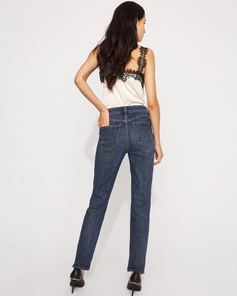 WHBM_New20Skinny20520Pocket_570393336_BLU006654_OF_ALT201.jpeg