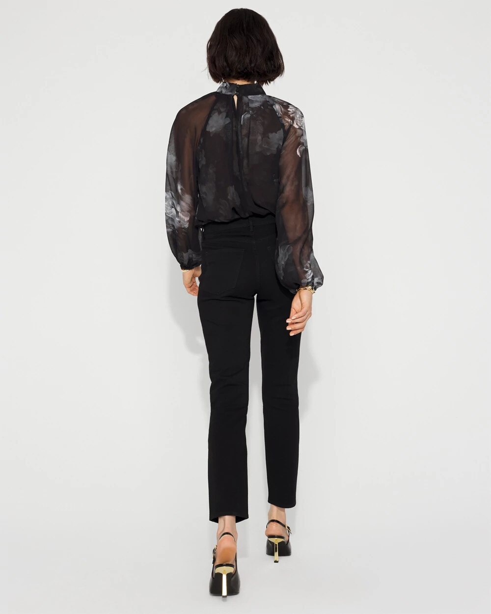 WHBM_New20Skinny20520Pocket_570396957_BLK004767_OF_ALT201.jpeg