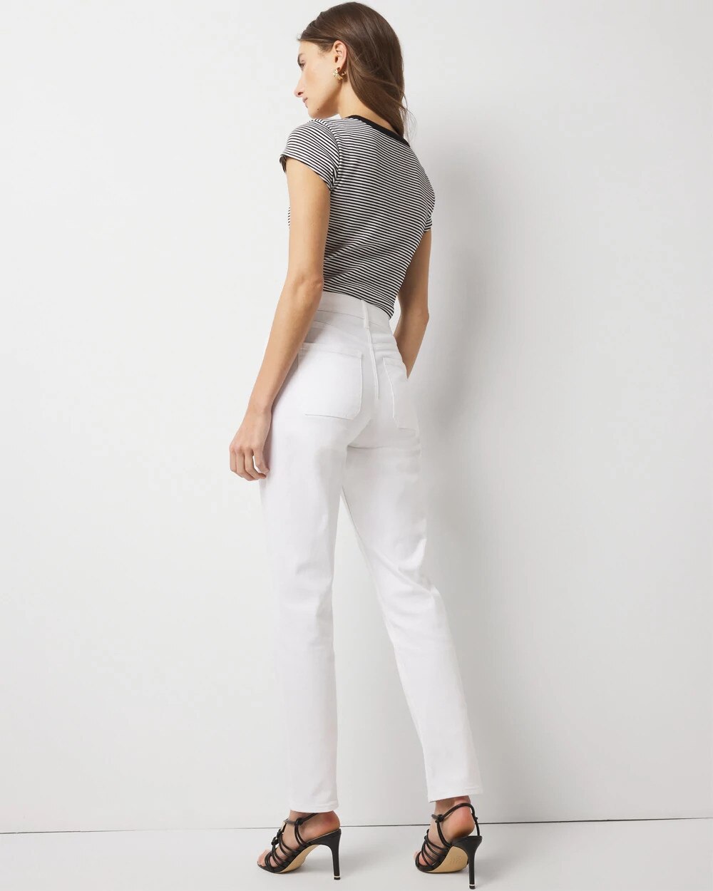 WHBM_Novelty20Patch20Pocket20Slim_570386421_WHT000100_OF_ALT201.jpeg