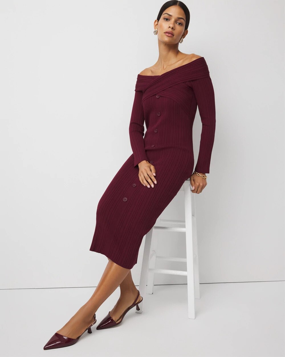 WHBM_OTS20Bttn20Dtl20Sweater20Midi_570397890_RED006838_OF_ALT201.jpeg