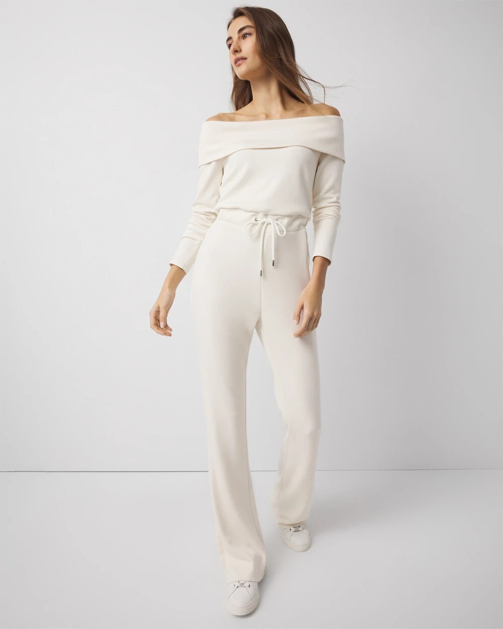 WHBM_OTS20LS20Foldover20Jumpsuit_570400611_WHT006744_OF_ALT201.jpeg