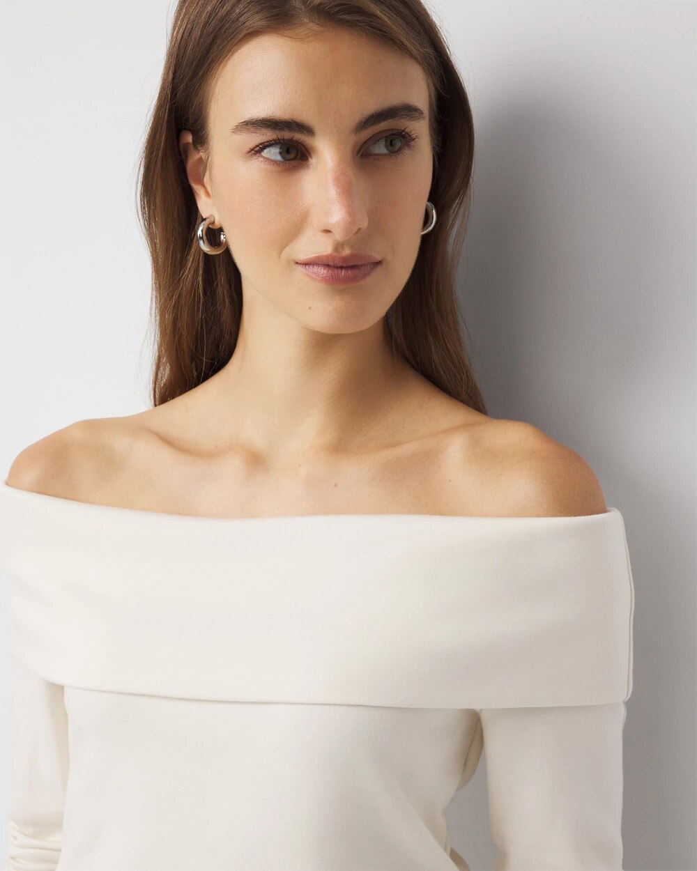 WHBM_OTS20LS20Foldover20Jumpsuit_570400611_WHT006744_OF_ALT202.jpeg