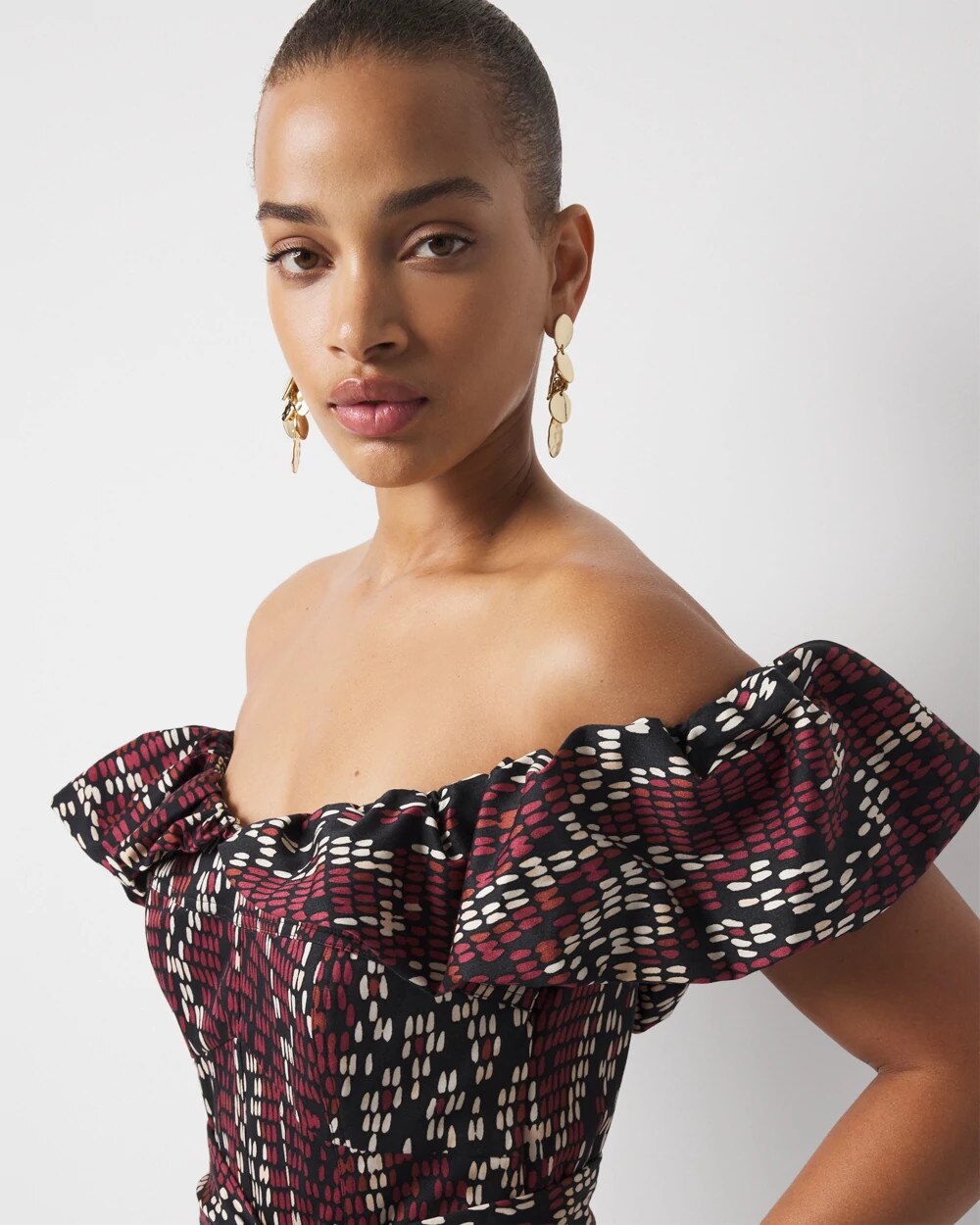 WHBM_OTS20Poplin20Mini_570391938_BLK006745_OF_ALT202.jpeg