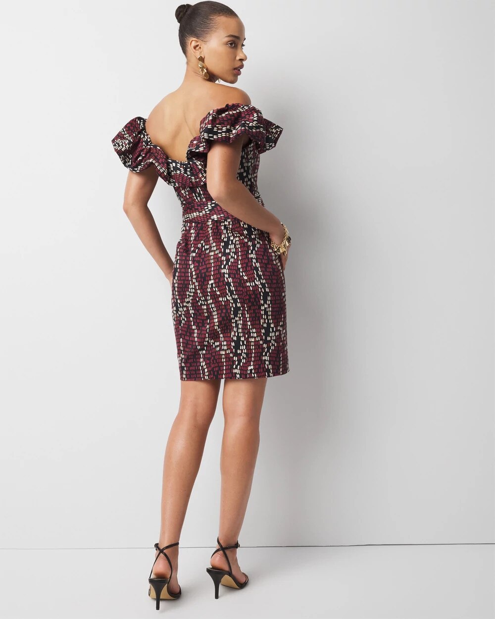 WHBM_OTS20Poplin20Mini_570391938_BLK006745_OF_ALT203-1.jpeg