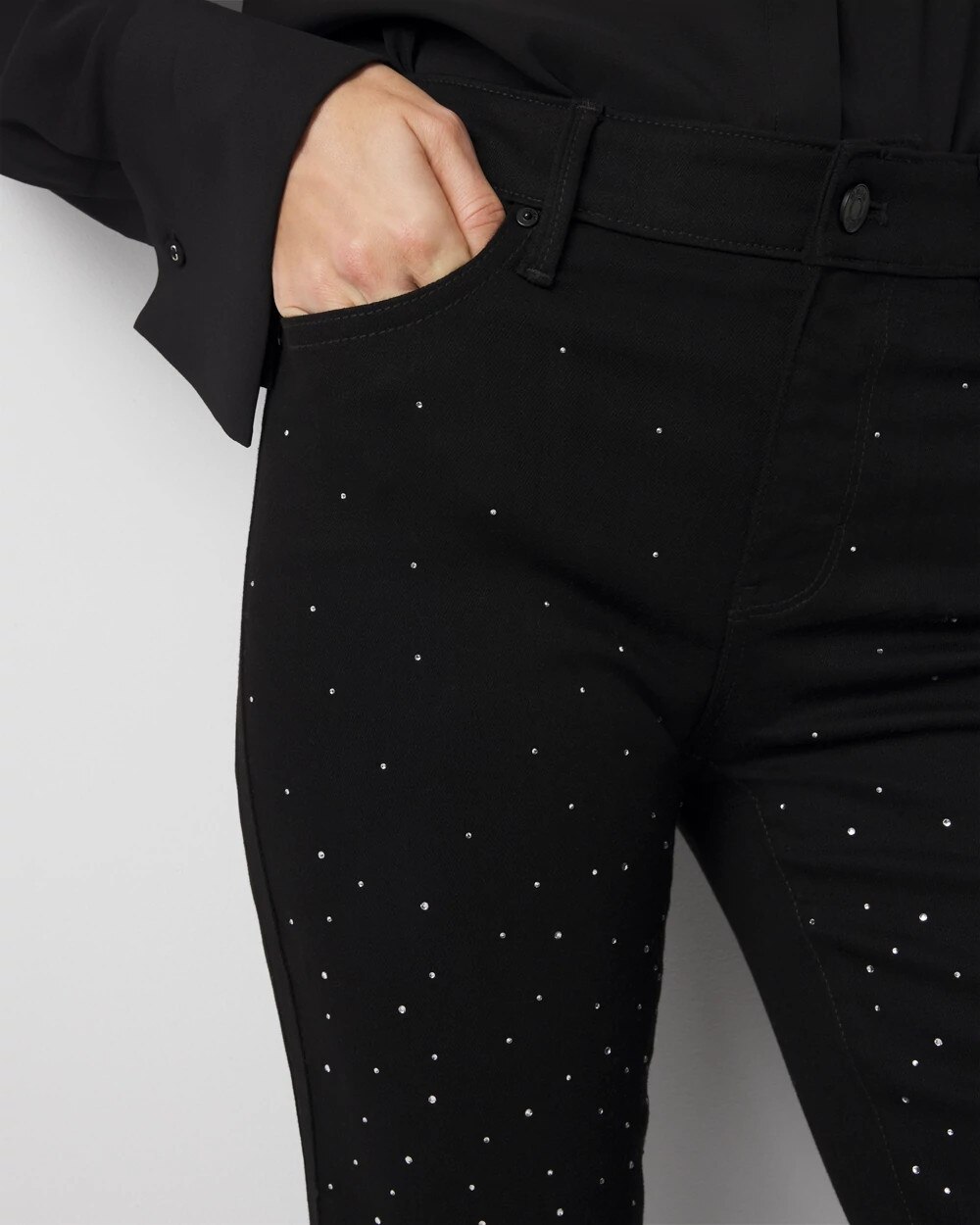 WHBM_Ombre20Heatset20Sim_570402080_BLK004767_OF_ALT202.jpeg
