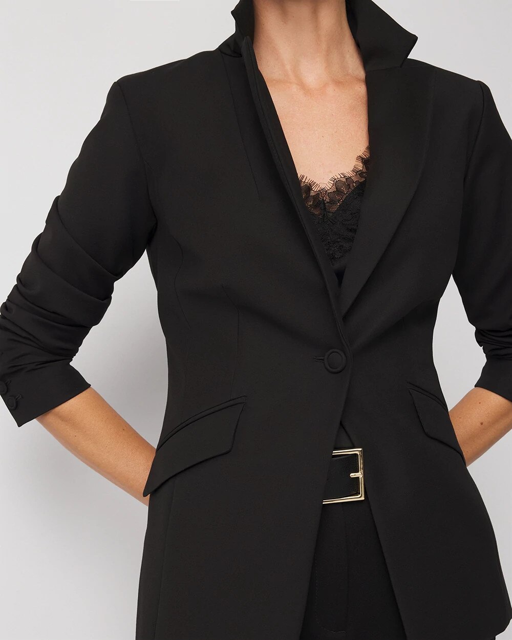 WHBM_One20Button20Blazer_570377562_BLK000001_OF_ALT202.jpeg