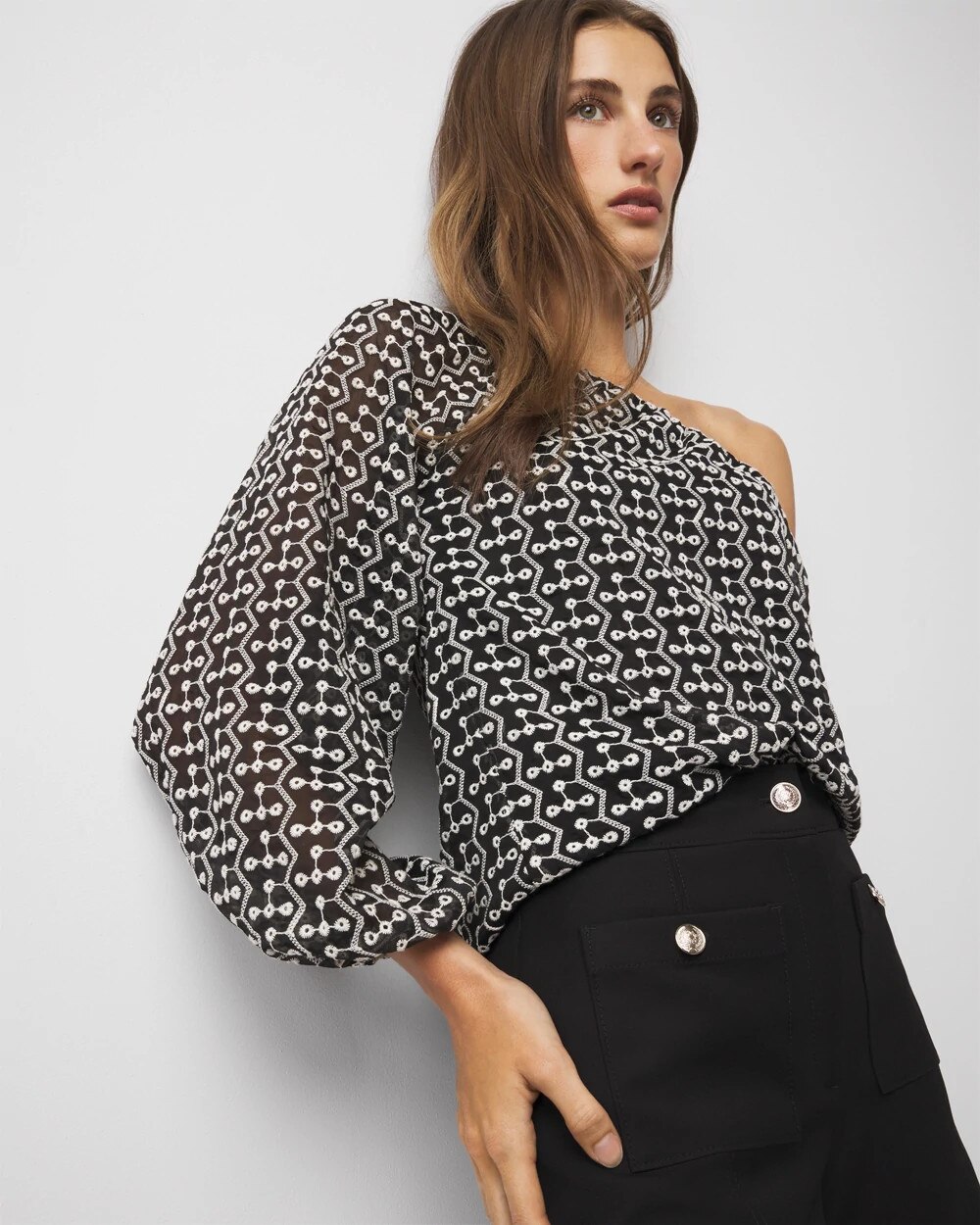WHBM_One20Shldr20Embr20Blouse_570386117_BLK005281_OF_ALT202-3.jpeg