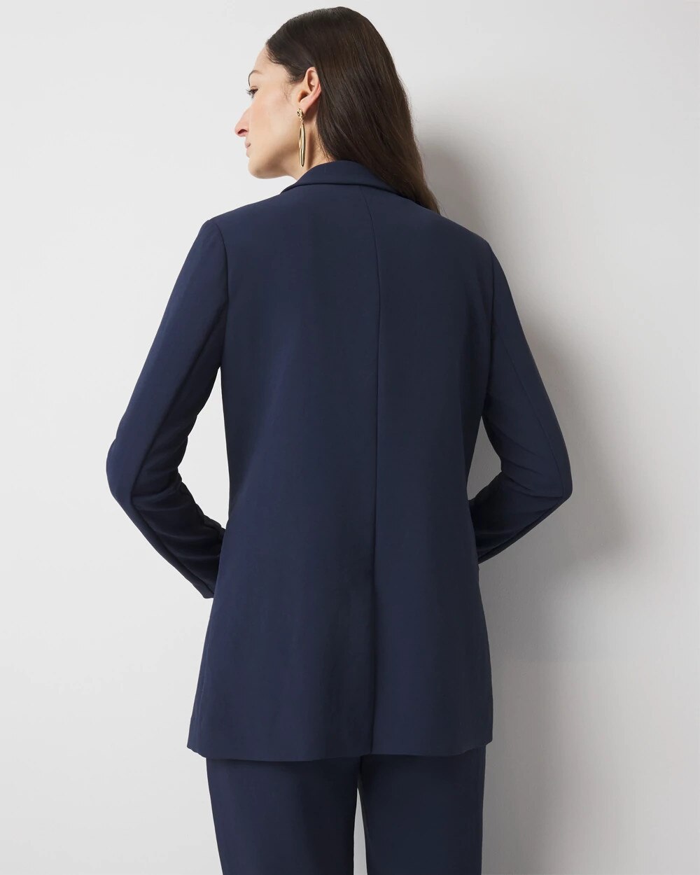 WHBM_Open20Front20Crepe20Blazer_570387967_BLU001526_OF_ALT203-1.jpeg