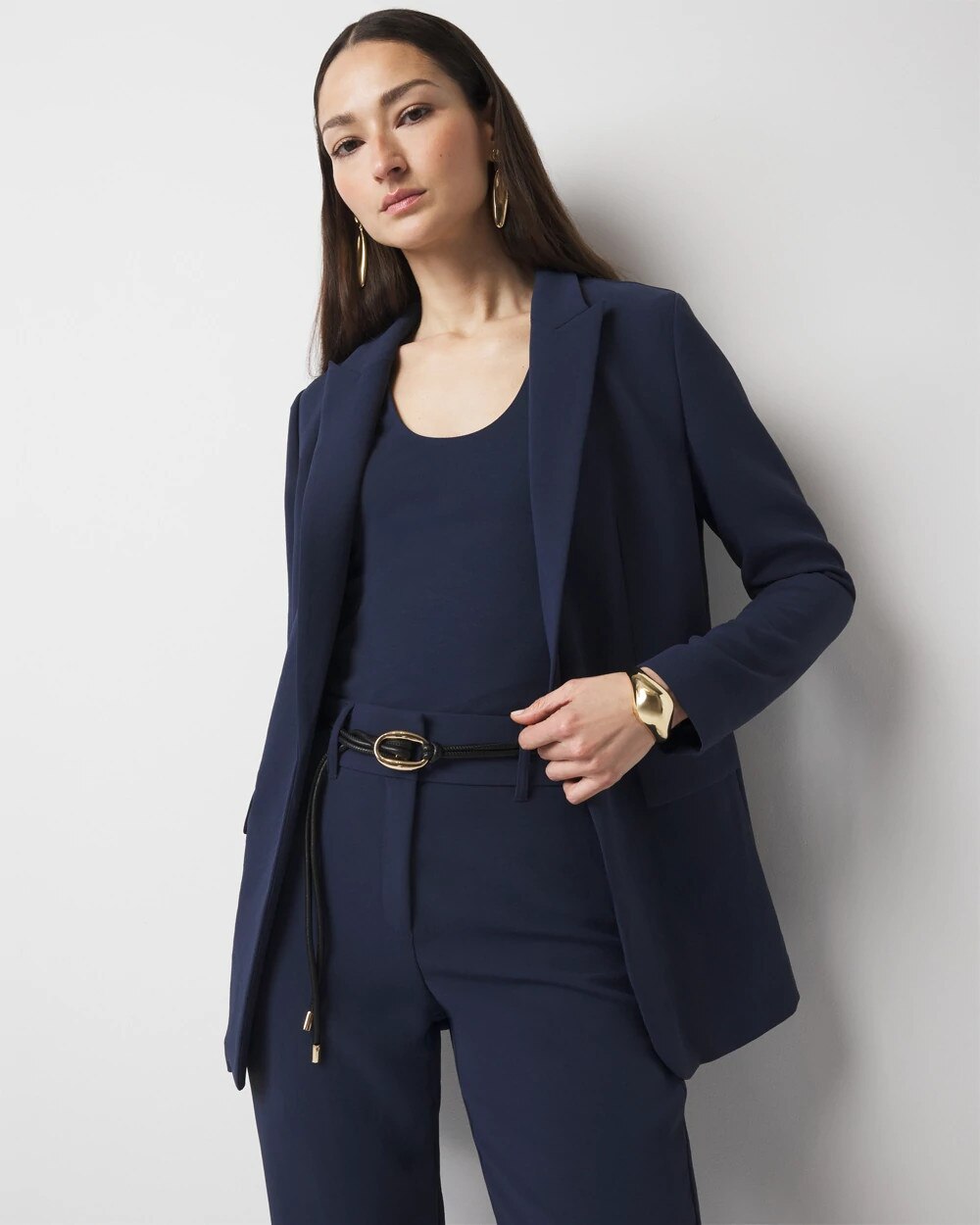 WHBM_Open20Front20Crepe20Blazer_570387967_BLU001526_OF_MAIN-3.jpeg
