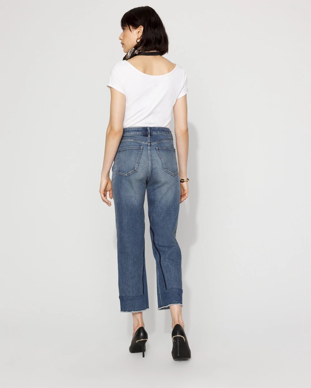 WHBM_Pieced20Laser20Straight_570394868_BLU007050_OF_ALT201.jpeg