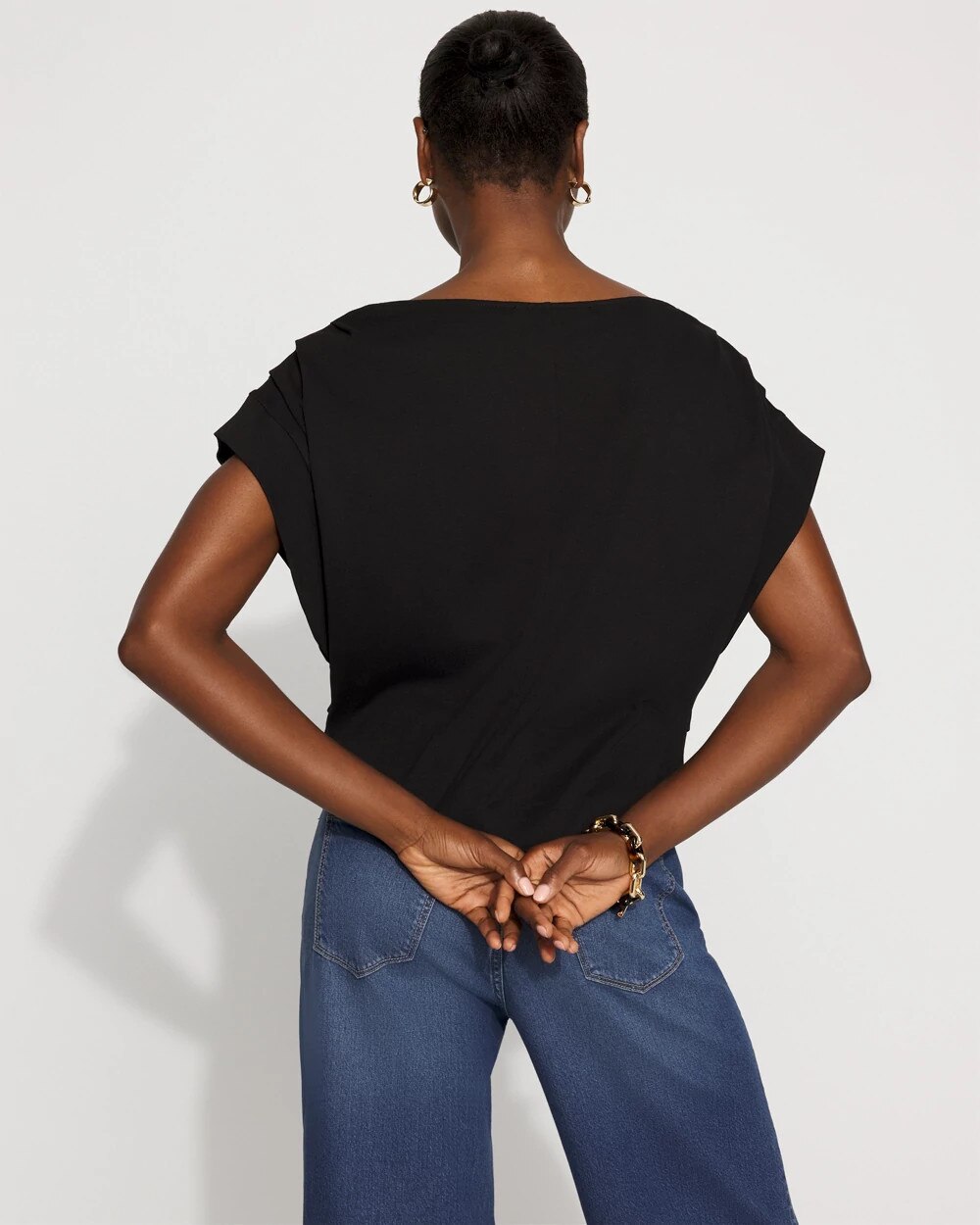 WHBM_Pleated20Cap20Slv20Tee_570401584_BLK000001_OF_ALT203.jpeg
