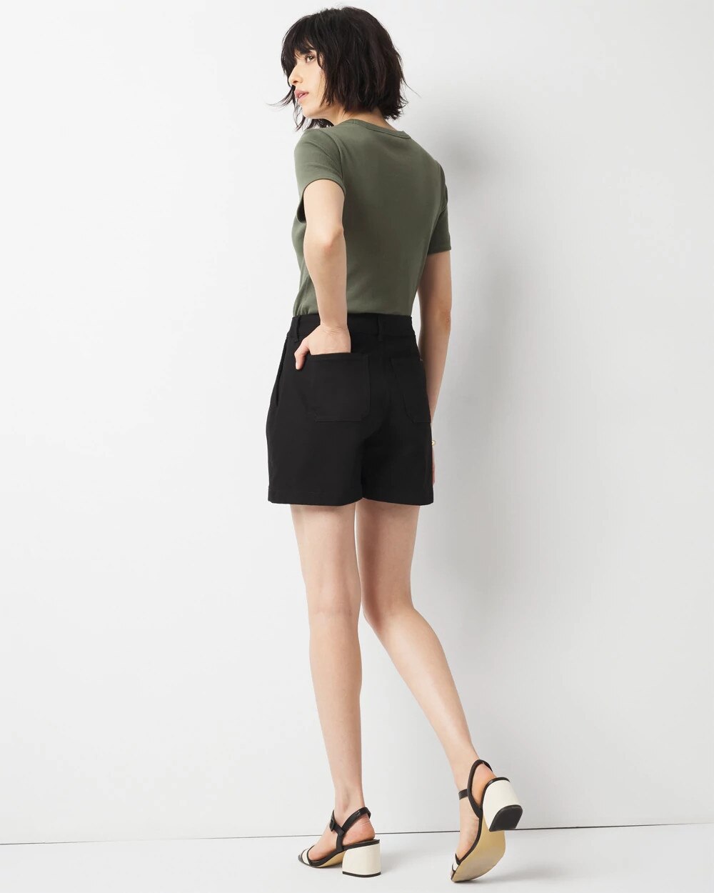 WHBM_Pleated20Denim20Short_570386370_BLK000001_OF_ALT201.jpeg