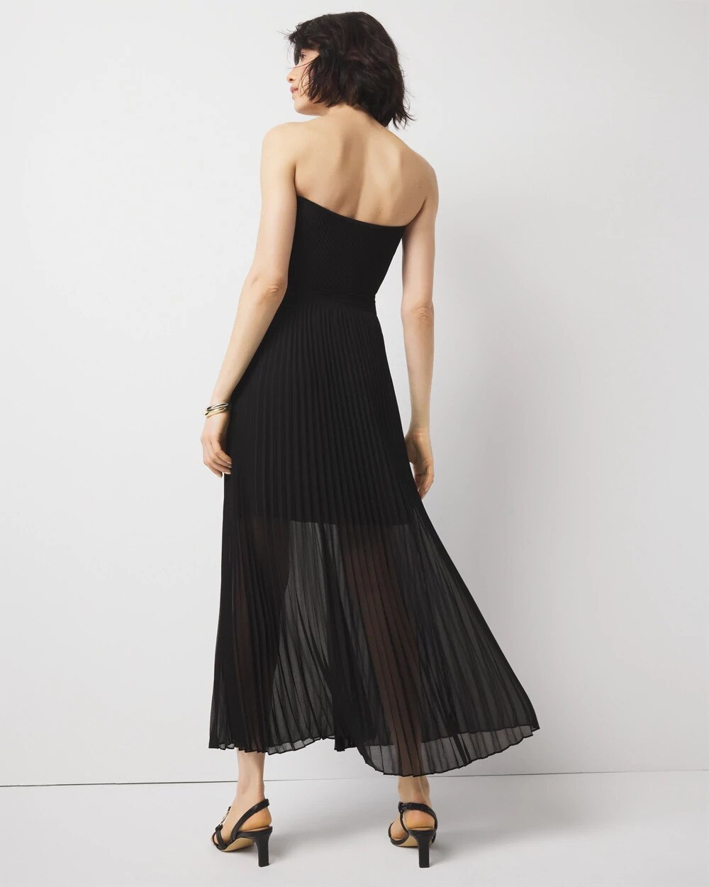WHBM_Pleated20Maxi20Skirt_570390682_BLK000001_OF_ALT203.jpeg