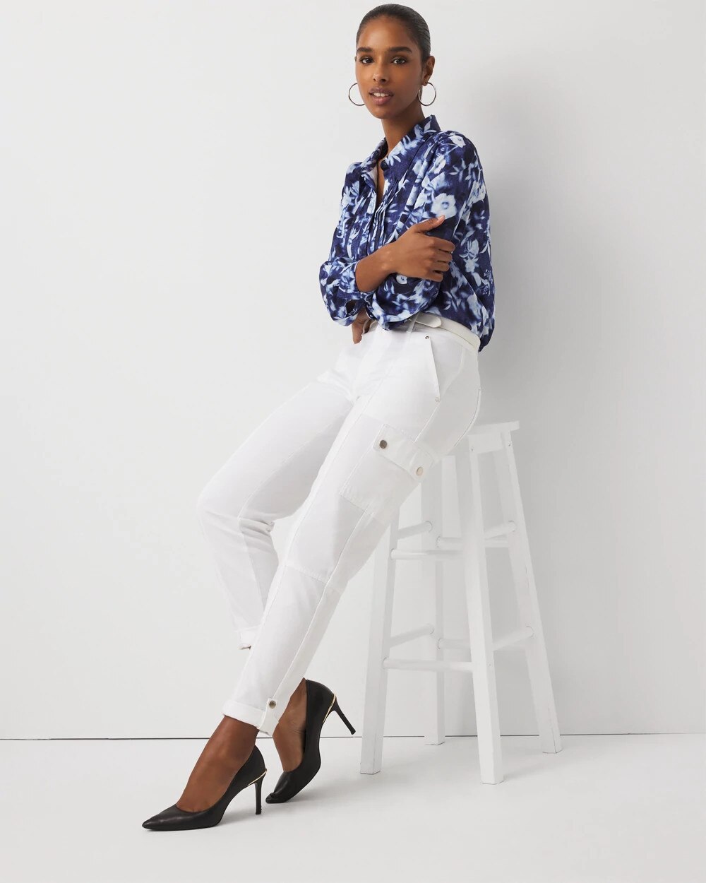 WHBM_Pret20Tapered20Crop_570403539_WHT000100_OF_ALT203.jpeg