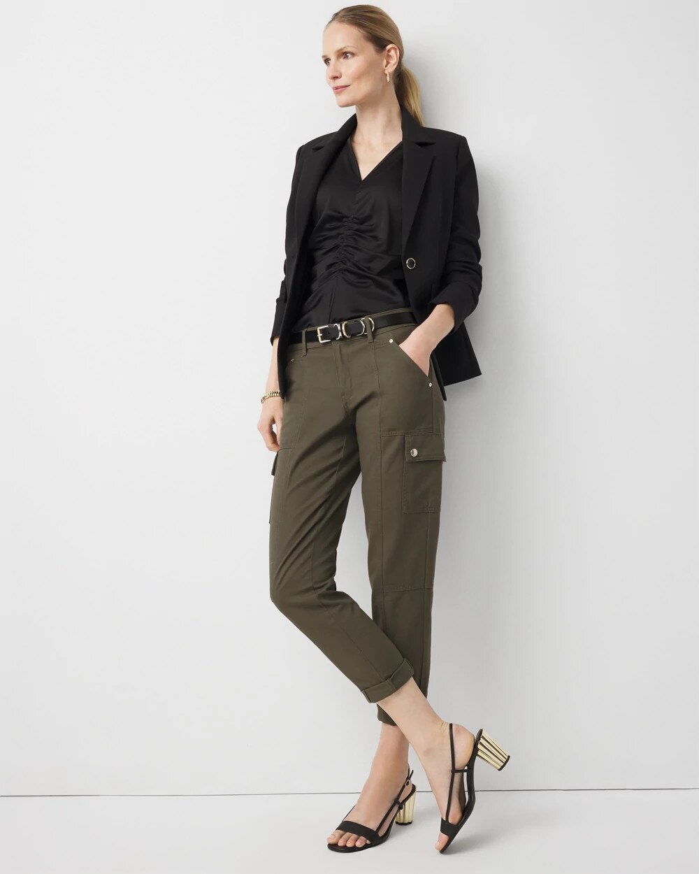 WHBM_Pret20Tapered20Crop_570403551_GRN007271_OF_ALT203.jpeg
