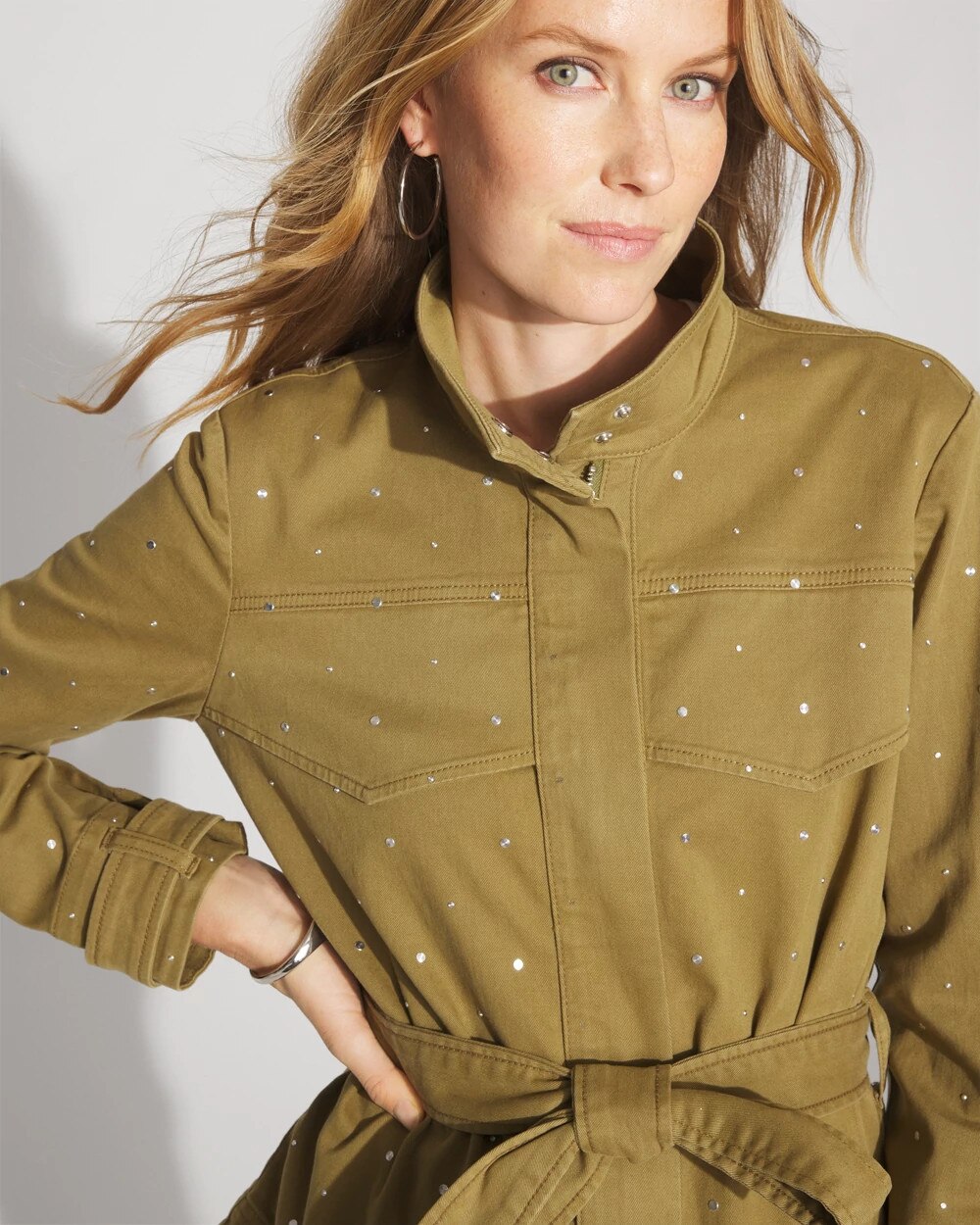 WHBM_Pret20Utility20Trench_570393586_GRN006845_OF_ALT202.jpeg
