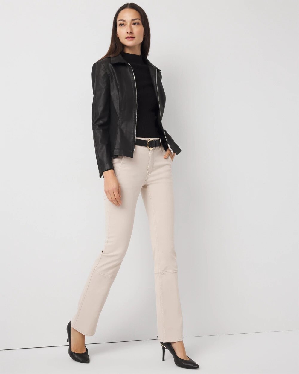 WHBM_Pret20Zip20Hem20Bootcut_570402081_NEU002277_OF_ALT203.jpeg