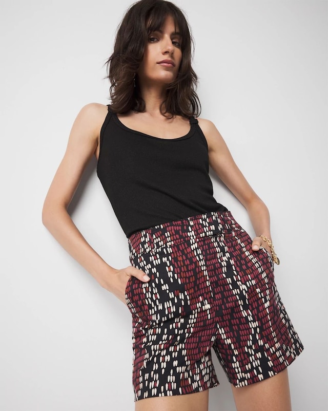 WHBM_Printed20Tailored20Short_570392163_BLK006745_OF_MAIN.jpeg