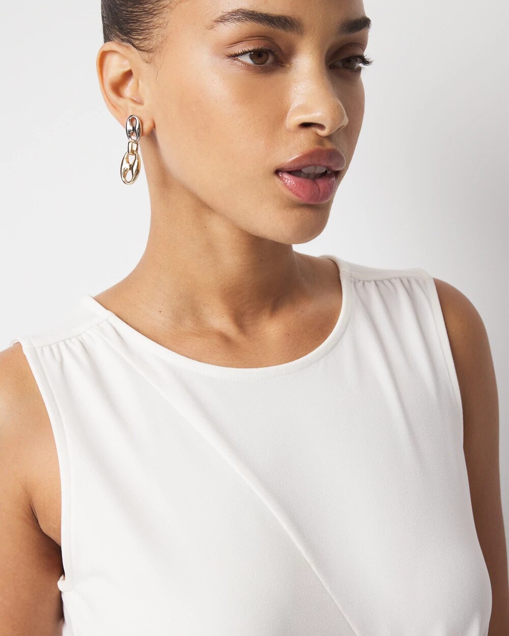 WHBM_Ring20Detail20Tank_570392502_IVO000190_OF_ALT202.jpeg