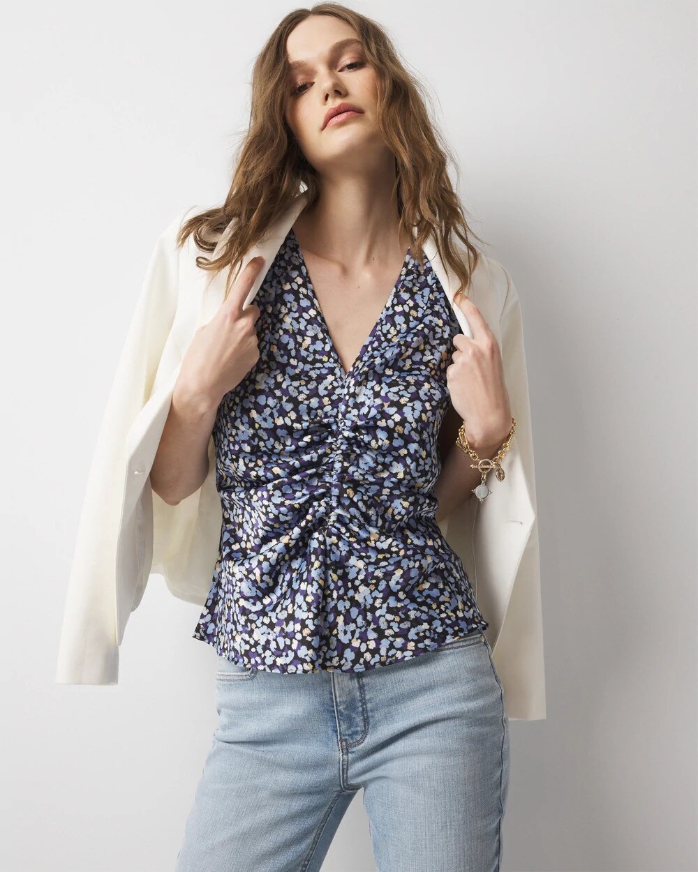 WHBM_Ruch20Frnt20Flttr20Slv20Shell_570385745_BLK006671_OF_ALT201.jpeg