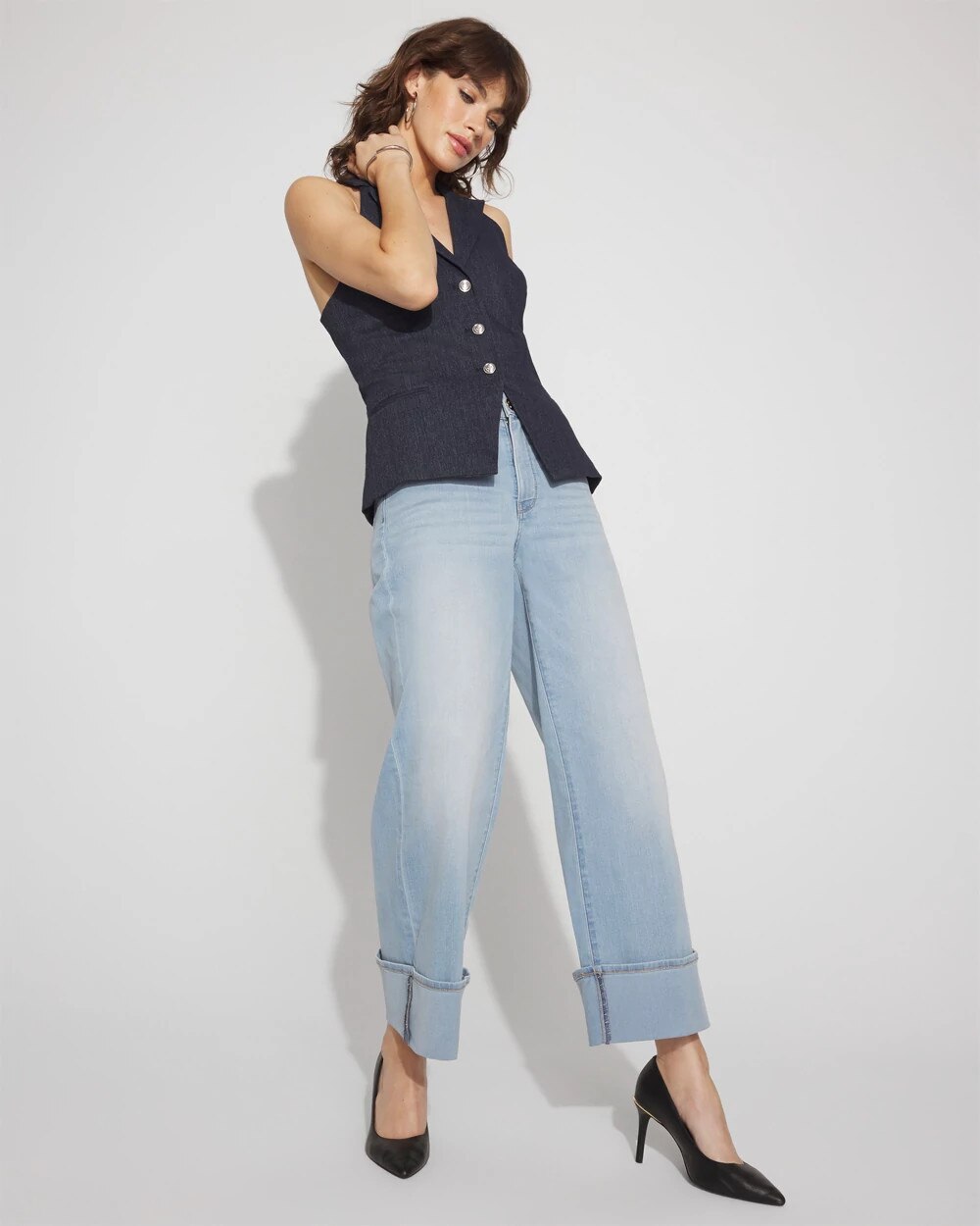 WHBM_SL20Barcelona20Vnk20Vest_570393362_BLU006648_OF_ALT201-1.jpeg