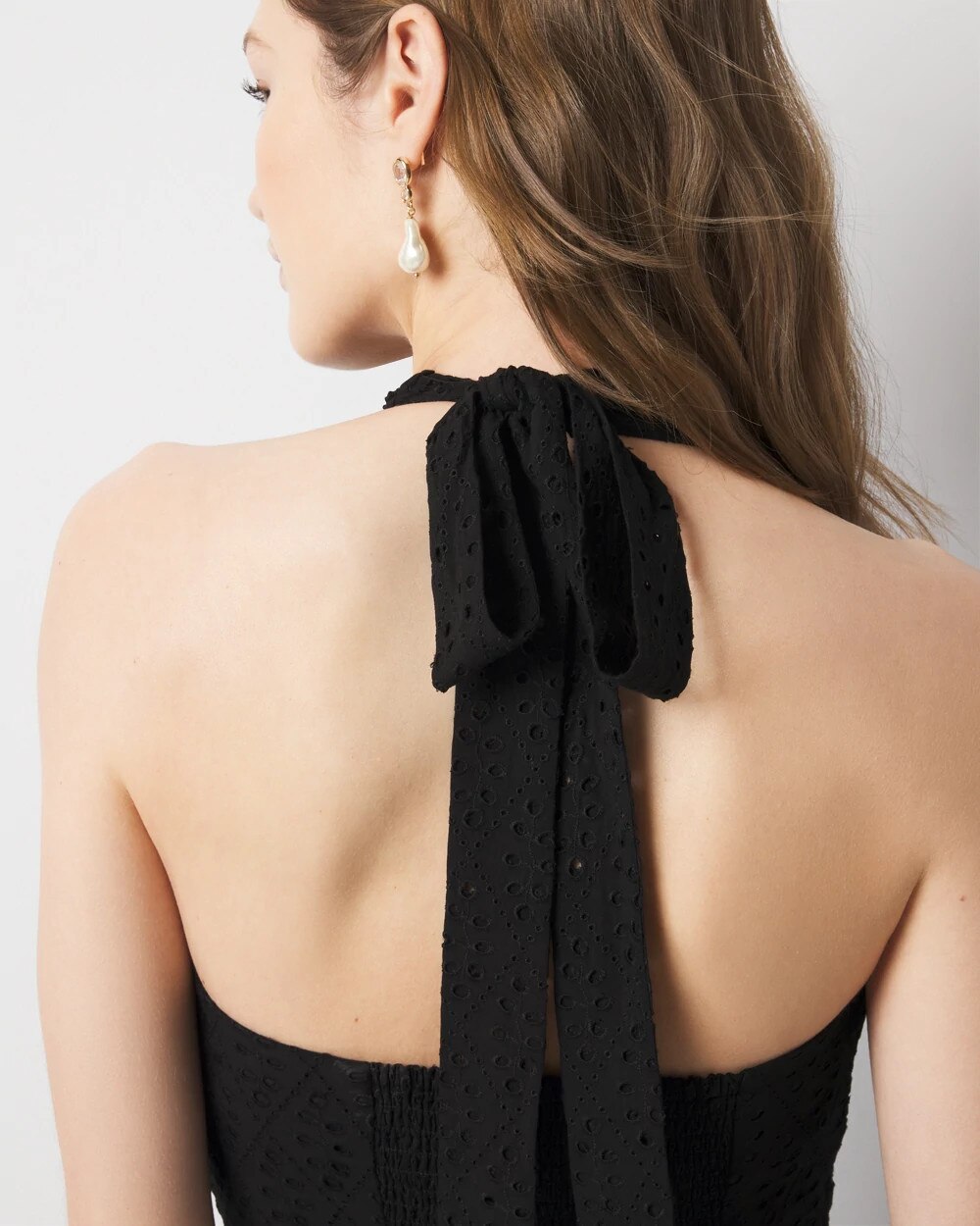 WHBM_SL20Eyelet20Halter20Midi_570388416_BLK000001_OF_ALT202.jpeg