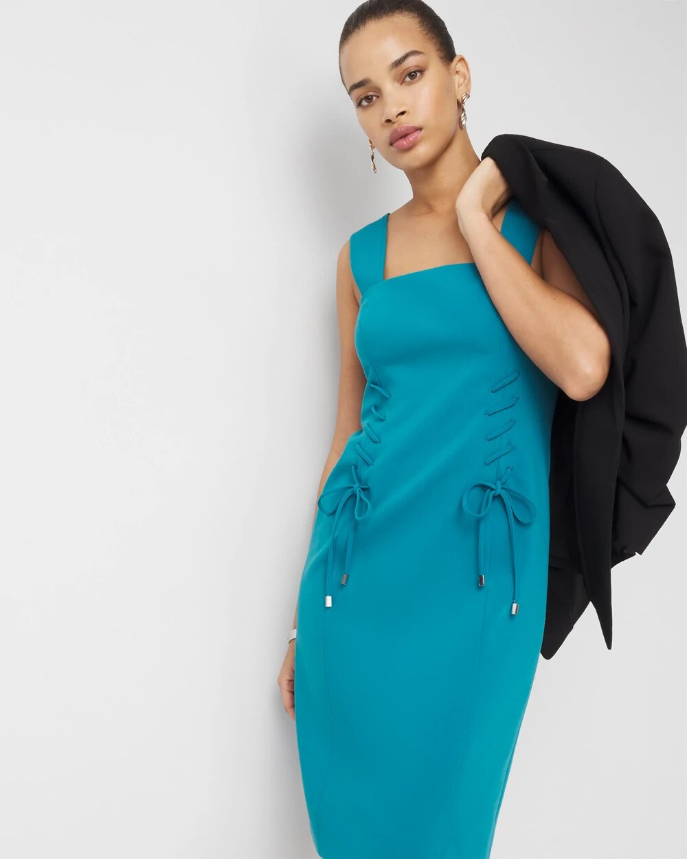 WHBM_SL20SQ20Nk20Tie20Dtl20Midi_570406414_BLU007365_OF_ALT201.jpeg
