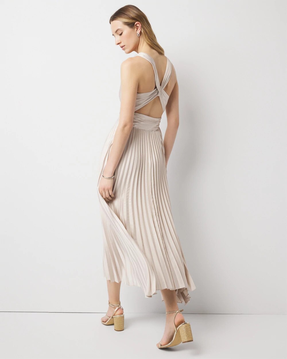 WHBM_SL20Satin20Pleated20Midi_570388721_NEU002277_OF_ALT203.jpeg