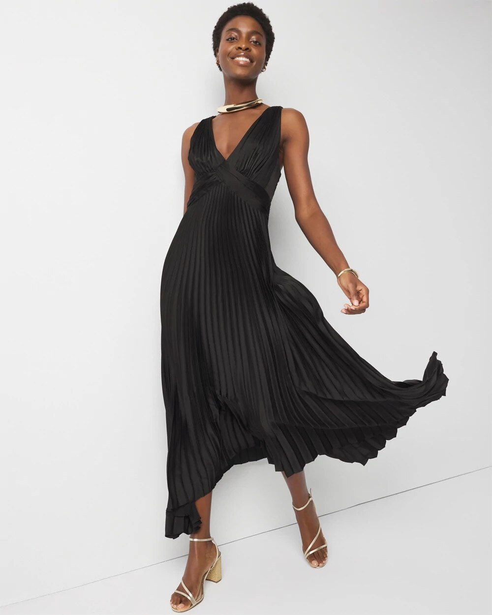 WHBM_SL20Satin20Pleated20Midi_570388735_BLK000001_OF_ALT201.jpeg