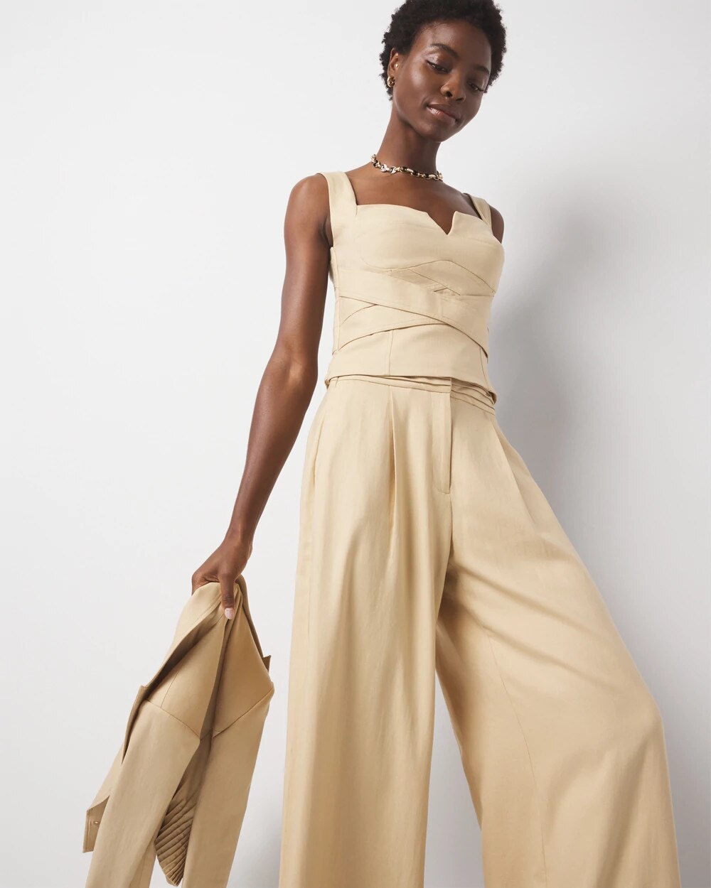 WHBM_SL20Wrap20Bustier_570388667_NEU006076_OF_ALT201.jpeg