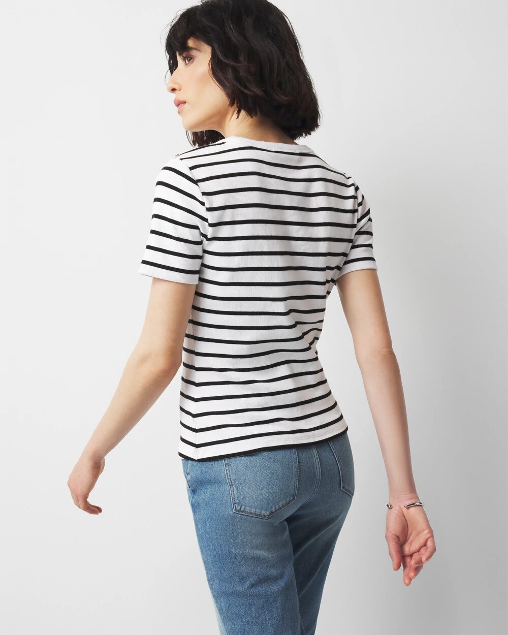 WHBM_SS20Button20Shoulder20Tee_570374272_WHT006319_OF_ALT203.jpeg