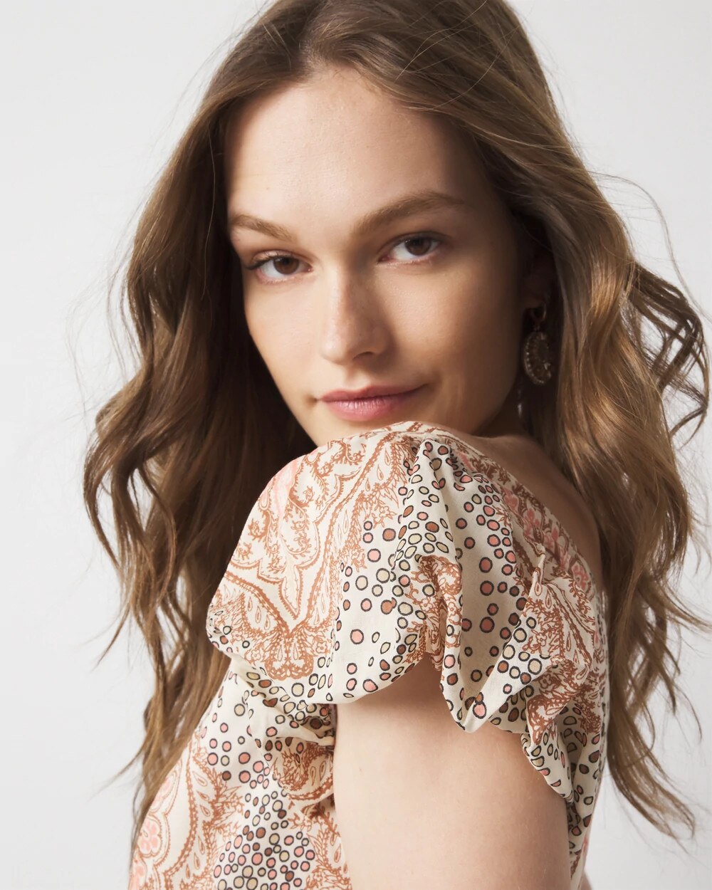 WHBM_SS20Printed20Blouse_570393421_WHT006808_OF_ALT202.jpeg