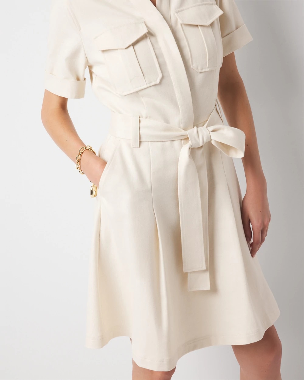 WHBM_SS20Wrap20Front20Twill20Mini_570395250_NEU007110_OF_ALT202.jpeg